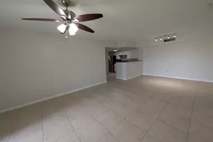 5011 Wiles Rd, Coconut Creek, FL 33073 - Photo 4