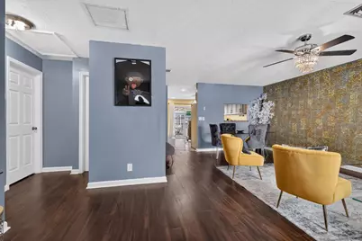 5639 Ithaca Circle E, Lake Worth, FL 33463 - Photo 12