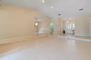 8660 NW 54th St, Coral Springs, FL 33067 - Photo 6
