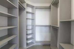 88 SW 7th St, Miami, FL 33130 - Photo 14