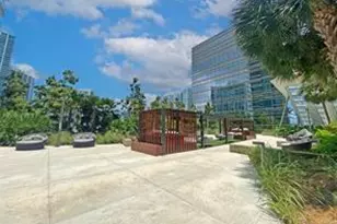 88 SW 7th St, Miami, FL 33130 - Photo 1