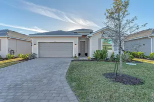 7973 Lakes Edge Ln, Port Charlotte, FL 33981 - Photo 2