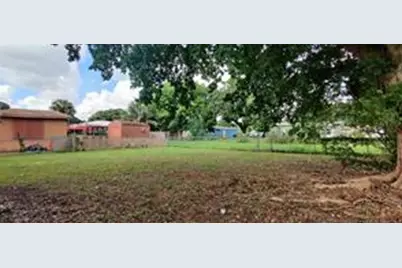 611 NW 33rd Avenue, Lauderhill, FL 33311 - Photo 2