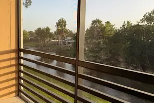 10442 Sunrise Lakes Blvd, Sunrise, FL 33322 - Photo 14