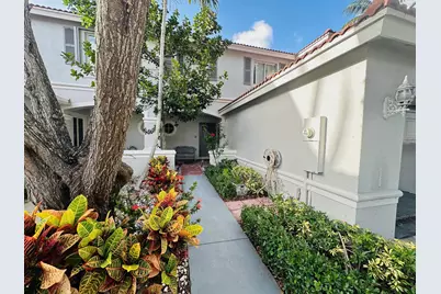 8023 Big Pine Way, Riviera Beach, FL 33407 - Photo 18