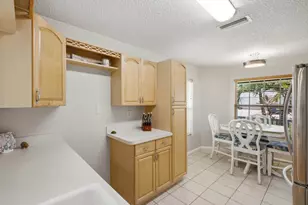 13175 Quiet Woods Rd, Wellington, FL 33414 - Photo 12
