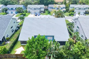 13175 Quiet Woods Rd, Wellington, FL 33414 - Photo 36