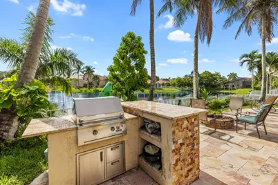 1021 NW 185th Avenue, Pembroke Pines, FL 33029 - Photo 40