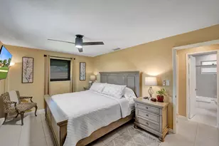 5940 NE 2nd Ave, Oakland Park, FL 33334 - Photo 28