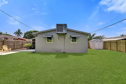 5940 NE 2nd Avenue, Oakland Park, FL 33334 - Photo 34