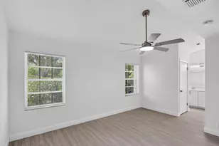 11451 Lakeview Dr, Coral Springs, FL 33071 - Photo 16