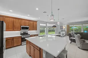 12000 SW Bristol Bay Dr, Port Saint Lucie, FL 34987 - Photo 8