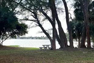2840 Cynthia Ln, Lake Worth Beach, FL 33461 - Photo 28