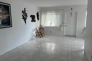 2840 Cynthia Ln, Lake Worth Beach, FL 33461 - Photo 8