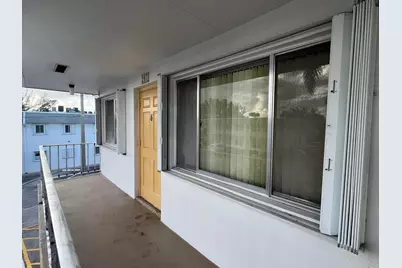 2840 Cynthia Lane #207, Lake Worth, FL 33461 - Photo 4