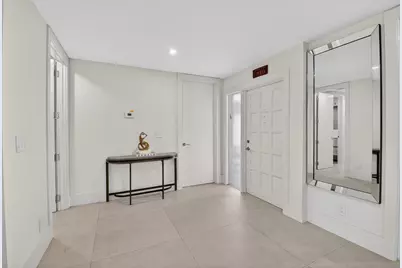403 Bridgewood Court, Boca Raton, FL 33434 - Photo 6