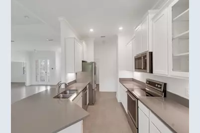 2545 Saint Lucia Circle, Vero Beach, FL 32967 - Photo 10