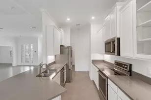 2545 St Lucia Cir, Vero Beach, FL 32967 - Photo 10