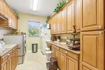 2130 SW 113th Avenue, Davie, FL 33325 - Photo 42