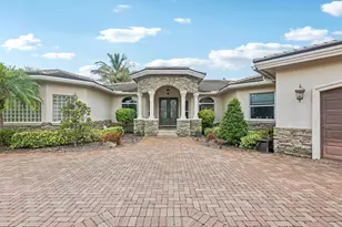 2130 SW 113th Ave, Davie, FL 33325 - Photo 6