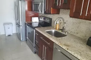 100 Lincoln Rd, Miami Beach, FL 33139 - Photo 2