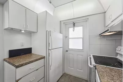 1427 E Hillsboro Boulevard #123, Deerfield Beach, FL 33441 - Photo 12
