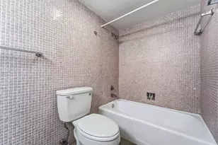 1427 E Hillsboro Blvd, Deerfield Beach, FL 33441 - Photo 18