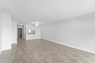 1427 E Hillsboro Blvd, Deerfield Beach, FL 33441 - Photo 10