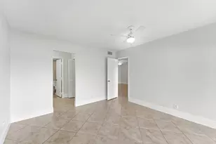 1427 E Hillsboro Blvd, Deerfield Beach, FL 33441 - Photo 16