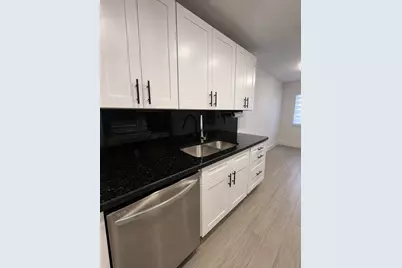 130 NW 57th Street #1, Oakland Park, FL 33309 - Photo 6