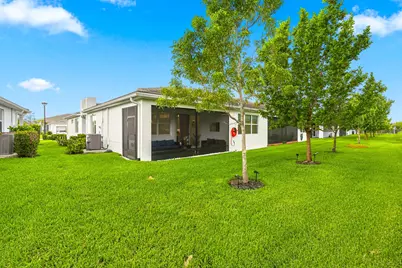 11639 SW Viridian Boulevard, Port Saint Lucie, FL 34987 - Photo 34