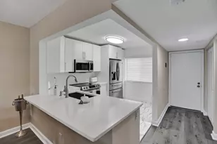 3601 Inverrary Dr, Lauderhill, FL 33319 - Photo 6