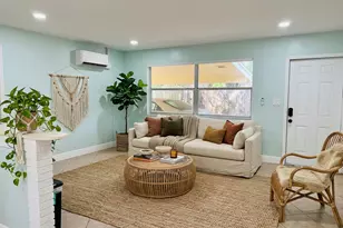 720 SE 15th St, Fort Lauderdale, FL 33316 - Photo 2