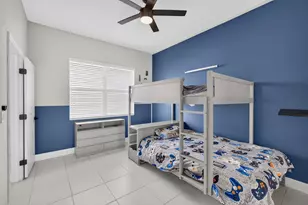 16293 Melogold Dr, The Acreage, FL 33470 - Photo 26
