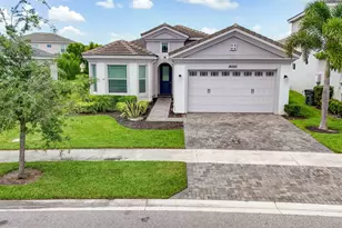 16293 Melogold Dr, The Acreage, FL 33470 - Photo 58