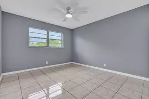 340 NW 19th St, Boca Raton, FL 33432 - Photo 8