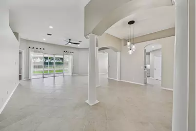 12325 Cascades Pointe Drive, Boca Raton, FL 33428 - Photo 8