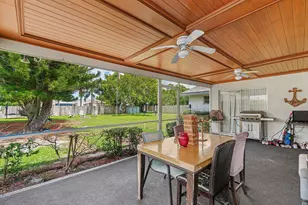 348 Sandpiper Ave, Royal Palm Beach, FL 33411 - Photo 6