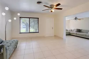 970 SW 3rd Ave, Pompano Beach, FL 33060 - Photo 6