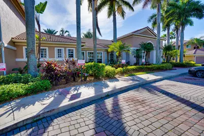 3816 NW Adriatic Lane, Jensen Beach, FL 34957 - Photo 2