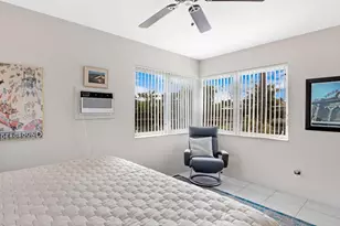 2156 NE 27th Dr, Wilton Manors, FL 33306 - Photo 22