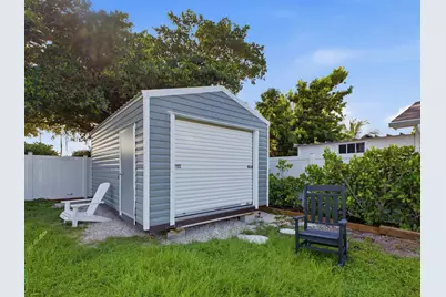 721 E Coast Avenue, Lantana, FL 33462 - Photo 10