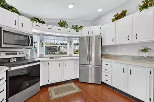 10725 S Ocean Dr, Jensen Beach, FL 34957 - Photo 16