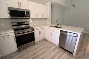 6936 SW 39th St, Davie, FL 33314 - Photo 14