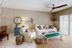 250 NE 20th St, Boca Raton, FL 33431 - Photo 4