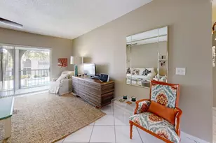 250 NE 20th St, Boca Raton, FL 33431 - Photo 6
