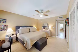 250 NE 20th St, Boca Raton, FL 33431 - Photo 10