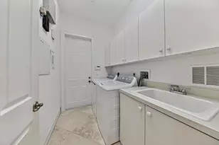 7233 NW 123rd Ave, Parkland, FL 33076 - Photo 44