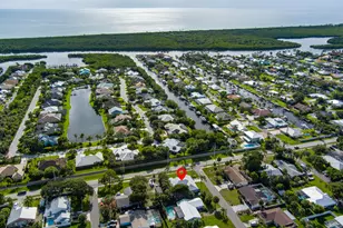 8173 SE Carlton St, Hobe Sound, FL 33455 - Photo 42