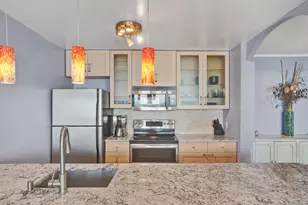 2881 NE 33rd Ct, Fort Lauderdale, FL 33306 - Photo 12